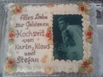 zur Goldenen Hochzeitstorte mit Foto